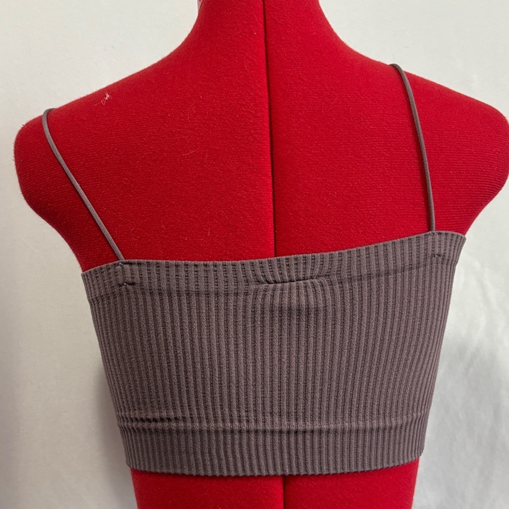 Harlow Gray Ribbed Crop Top - Picture 3 of 6